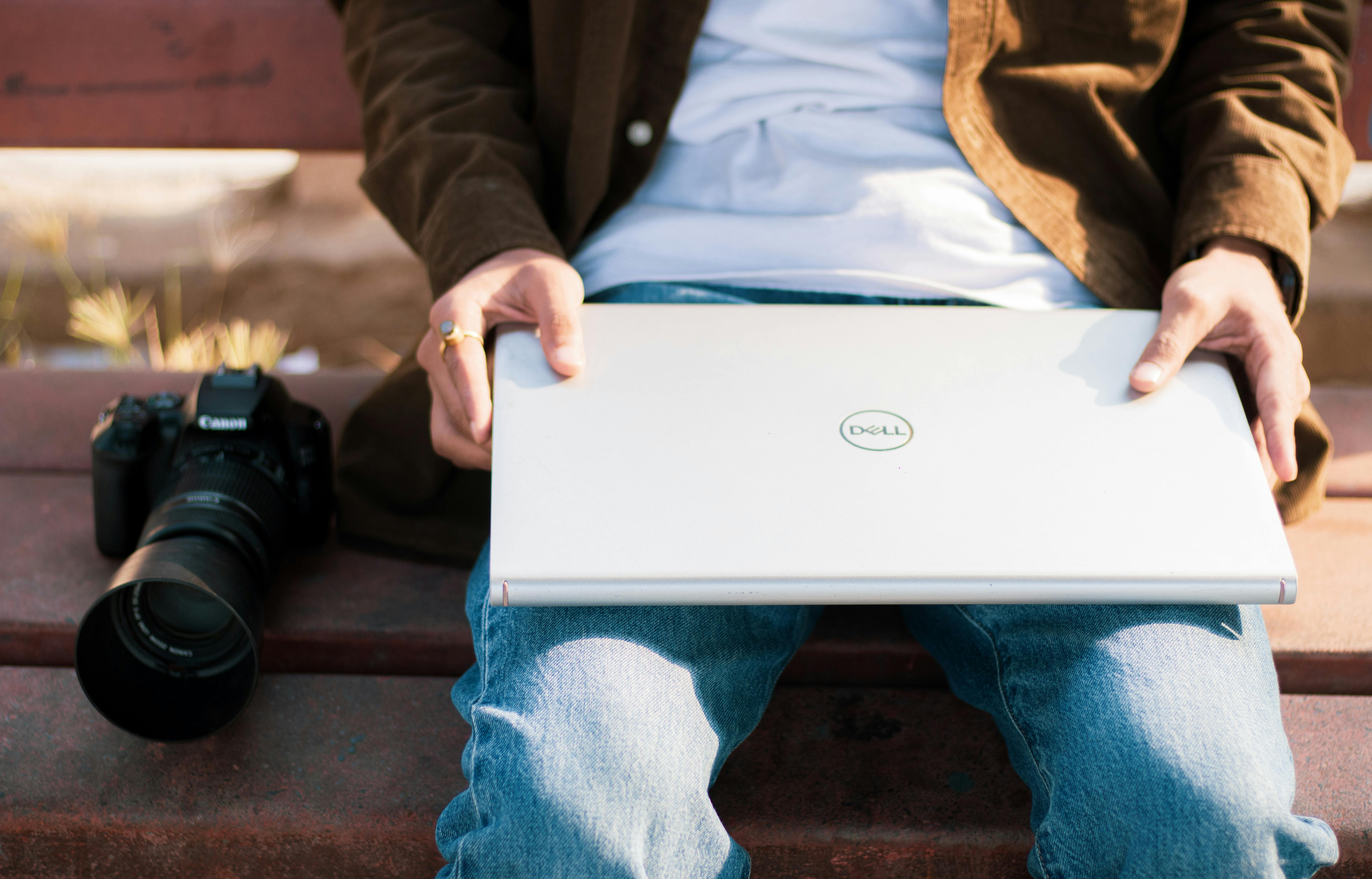Dell Laptop Repair Service in Indirapuram