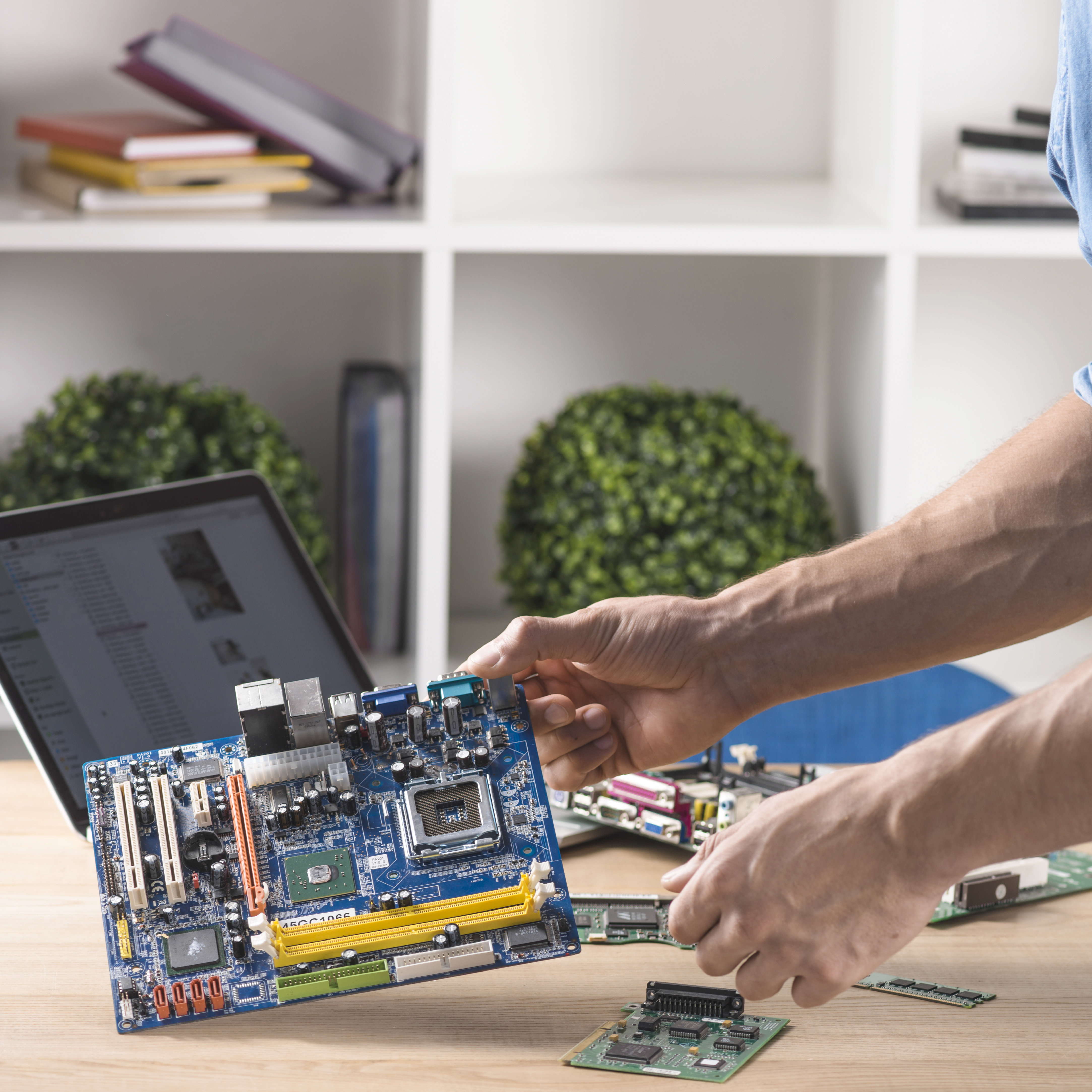 HP Laptop Repair Service in Noida Sector 62