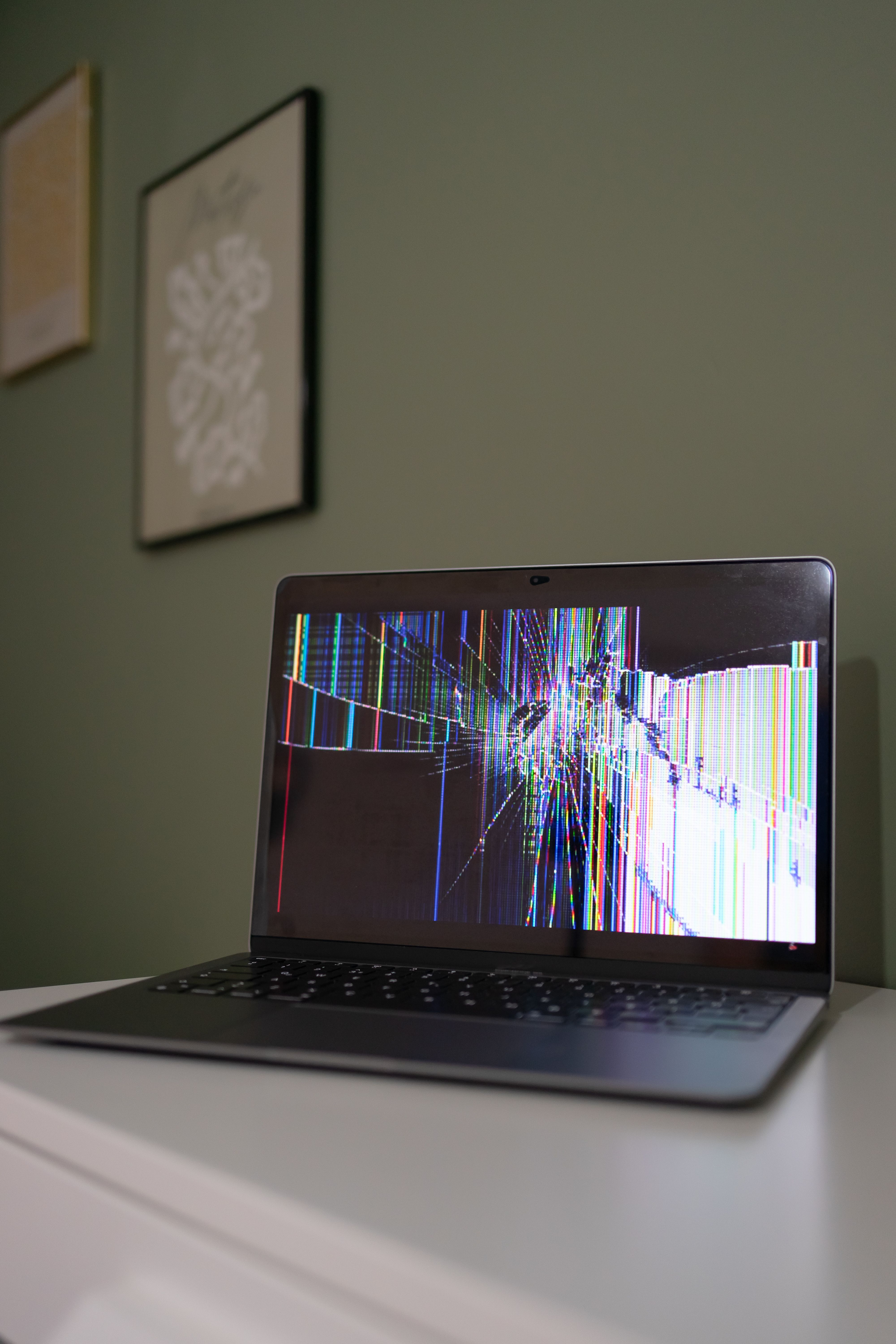 Apple Laptop Repair Service in Indirapuram