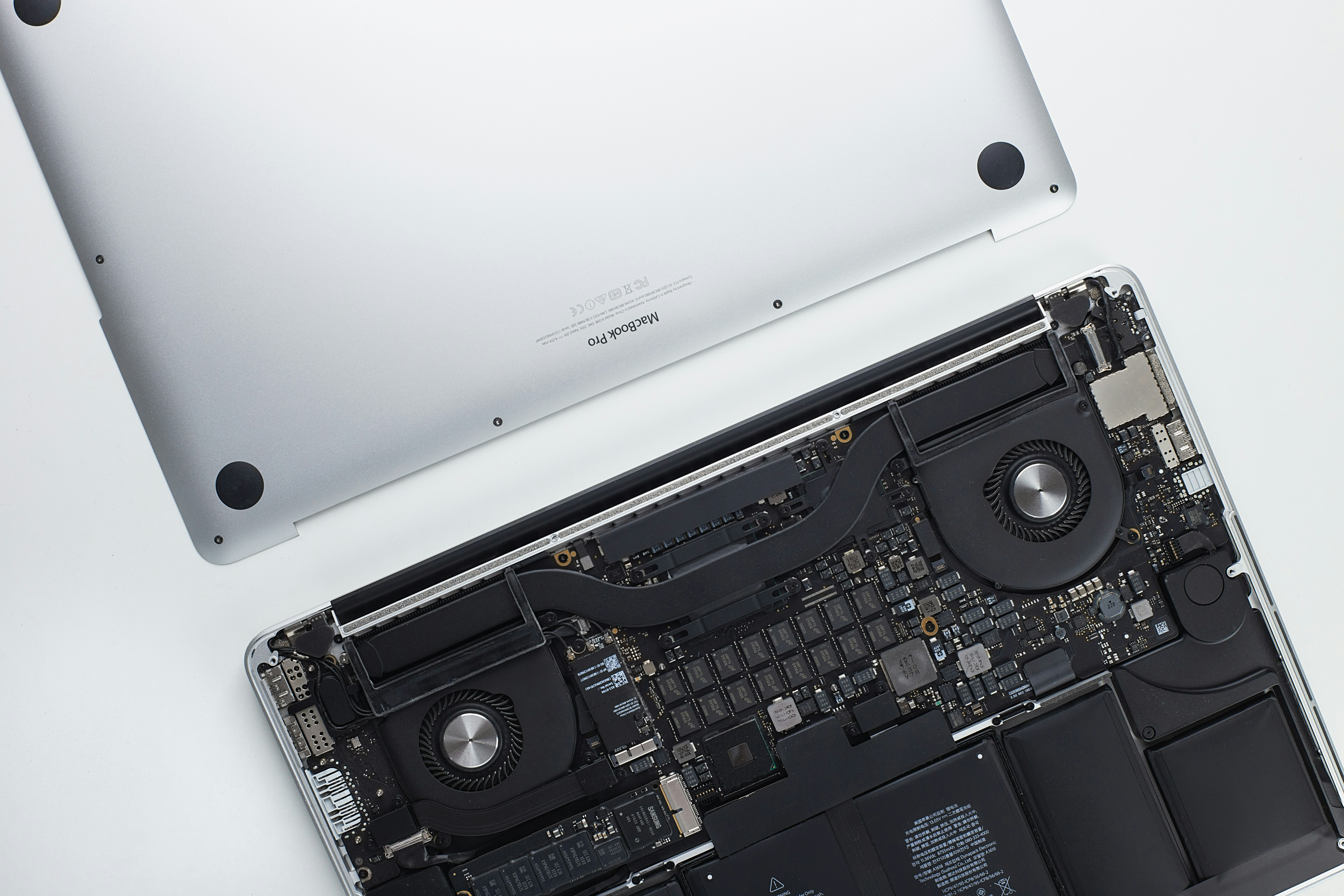 Apple Laptop Repair Service in Indirapuram